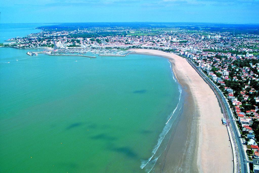 Camping Le Royan Exterior photo